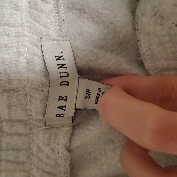 Grey sweats - Picture 3 of 4